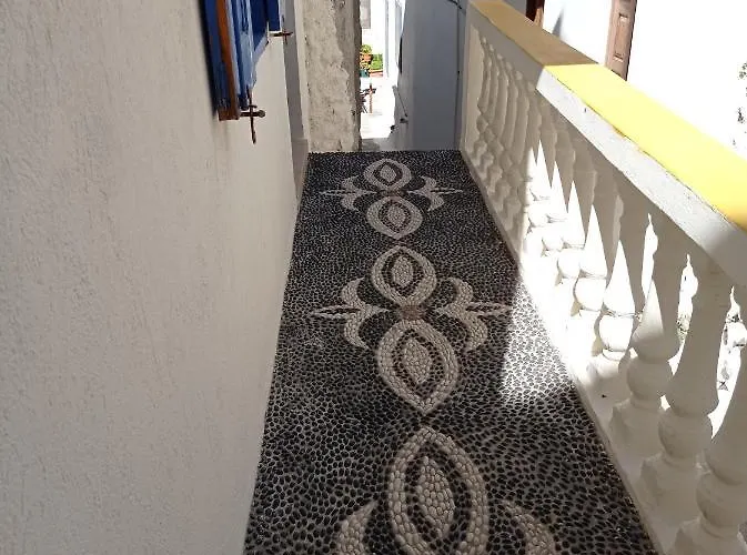 فيلة Quiet Stone House In Nisyros *