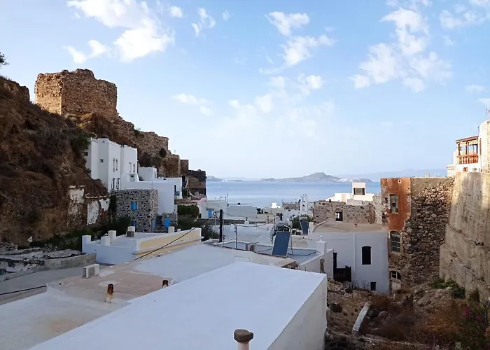 Villa Quiet Stone House In Nisyros Mandrákion
